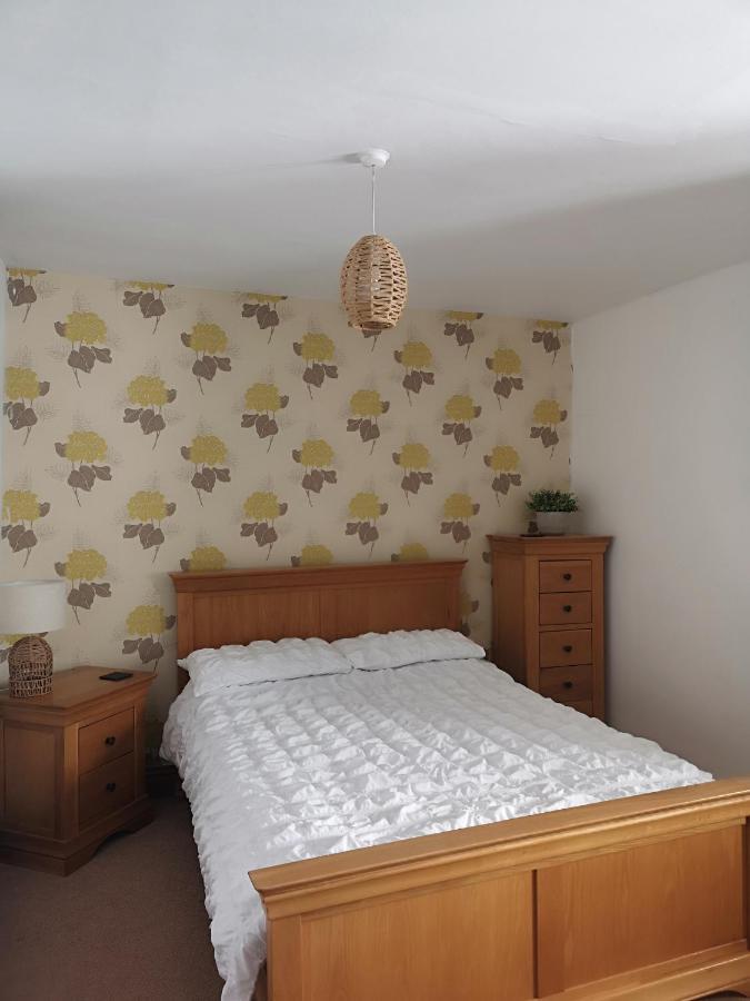 Ystrad Meurig Red Lion Hotel מראה חיצוני תמונה