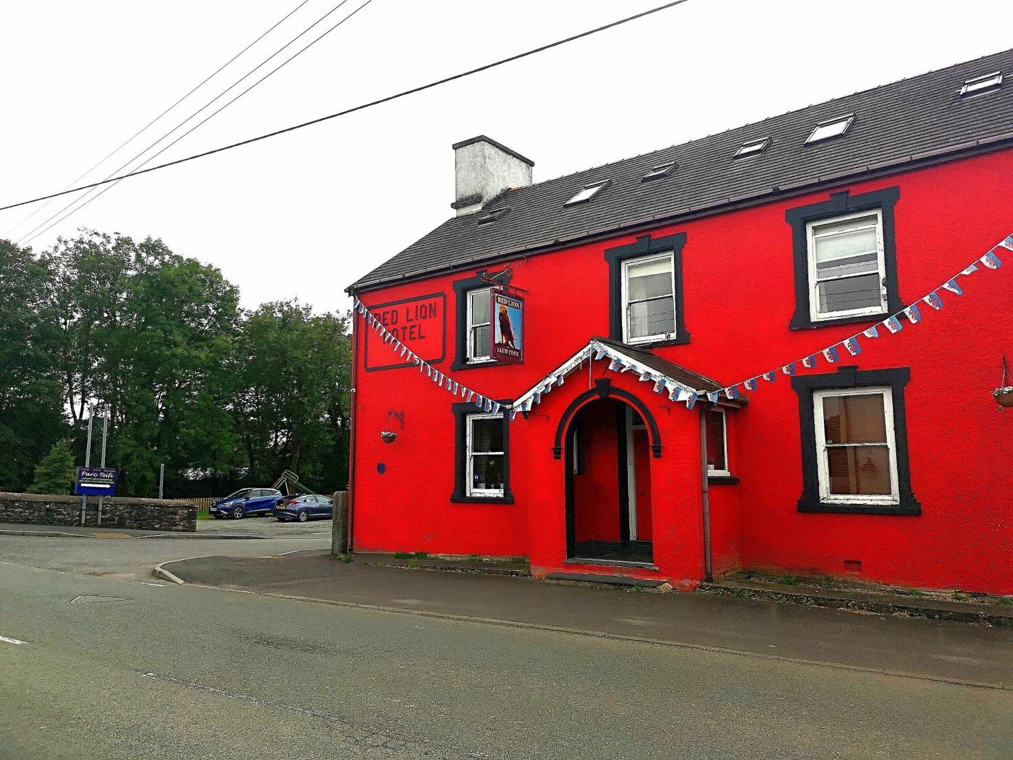 Ystrad Meurig Red Lion Hotel מראה חיצוני תמונה